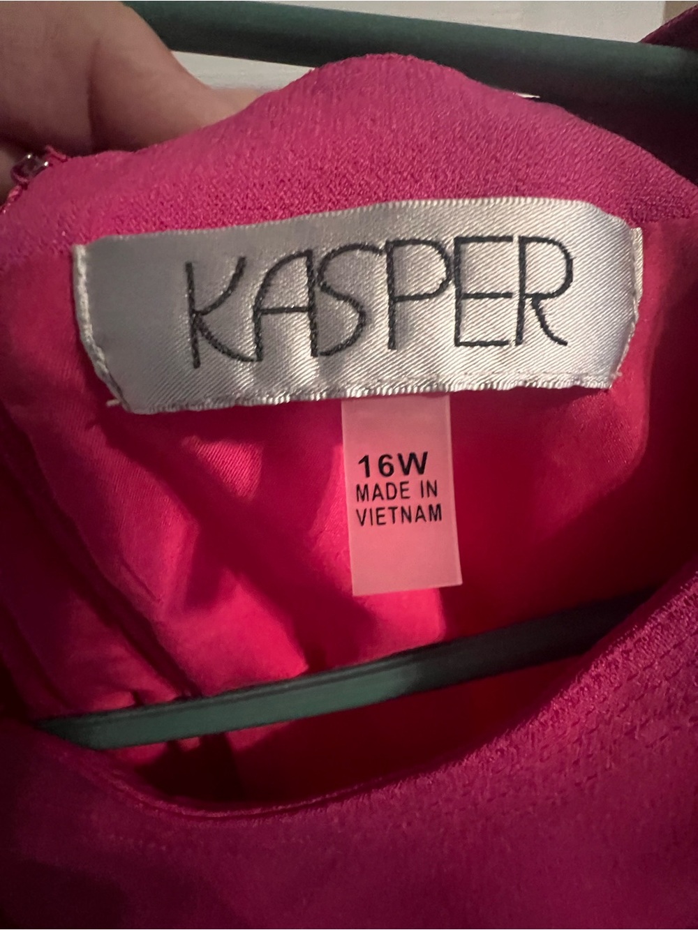 Kasper Sleeveless Shift Dress in Bright Pink - Picture 2 of 5